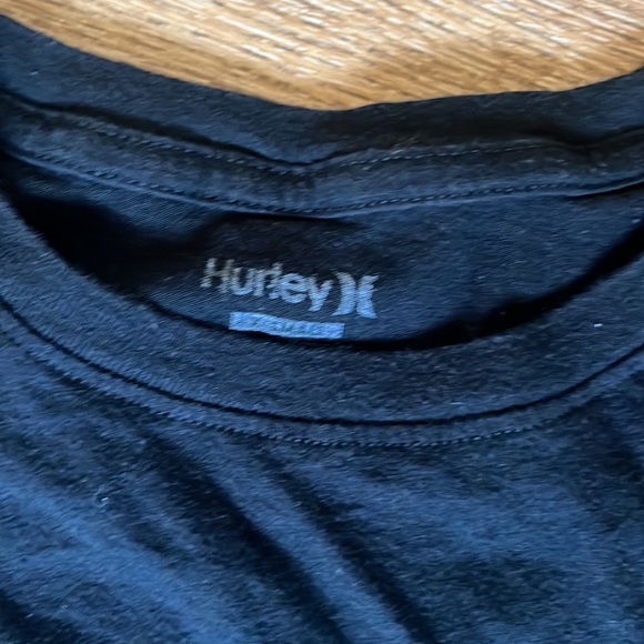Hurley top - Picture 2 of 3